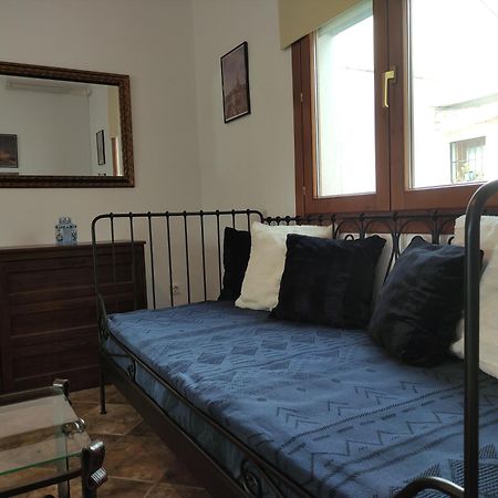 Entretorres. Casa-Duplex En Centro Historico. Apartment Кармона Екстериор снимка