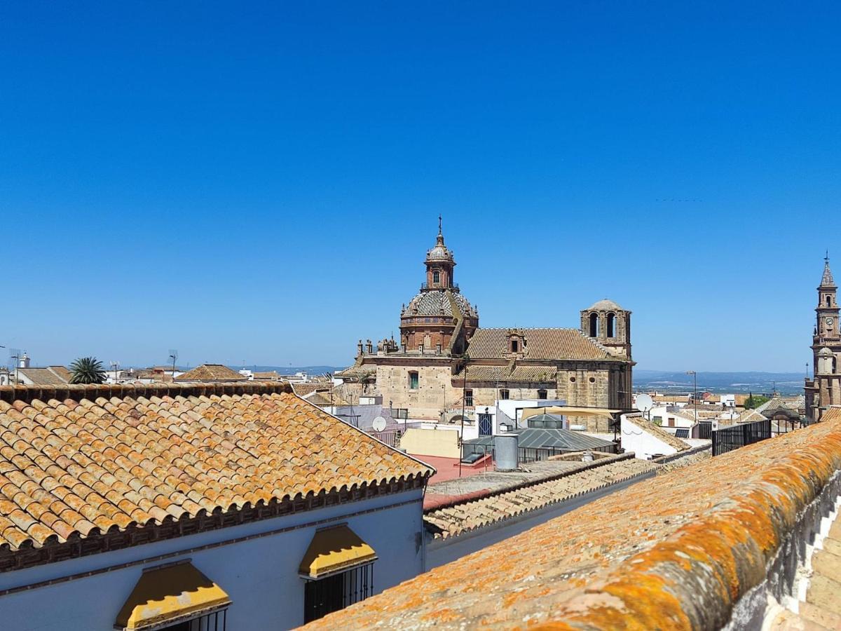 Entretorres. Casa-Duplex En Centro Historico. Apartment Кармона Екстериор снимка
